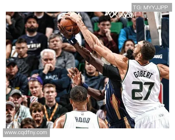 多诺万米切尔引领球队崛起展现超级球星风采与领导力 多诺万米切尔引领球队崛起展现超级球星风采与领导力